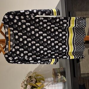 TRIBAL blouse, top, black&white with accents,  3/4 sleeve, pullover, stretchy.